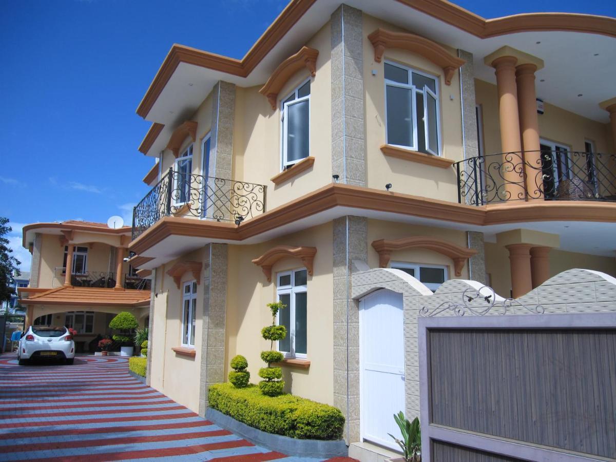 Niv Villa Flic en Flac ภายนอก รูปภาพ