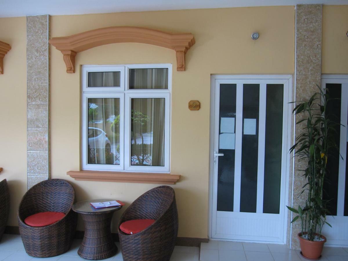 Niv Villa Flic en Flac ภายนอก รูปภาพ